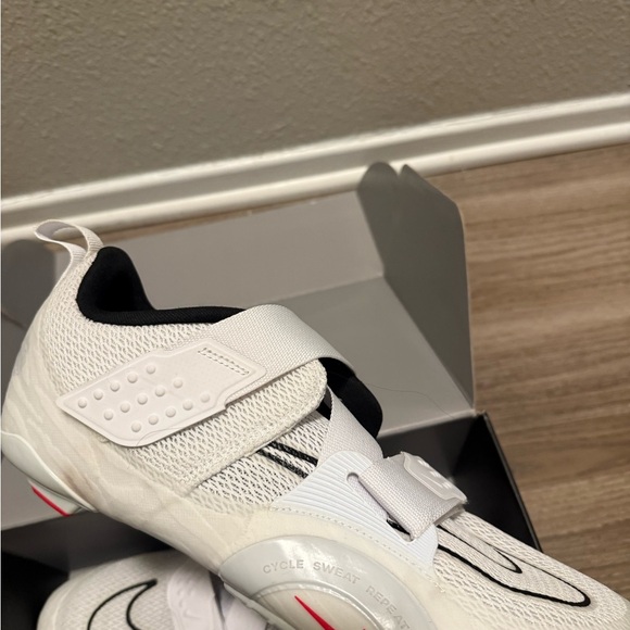 Nike SuperRep Cycle 2 Next Nature Inc Peloton attachments - Picture 6 of 7